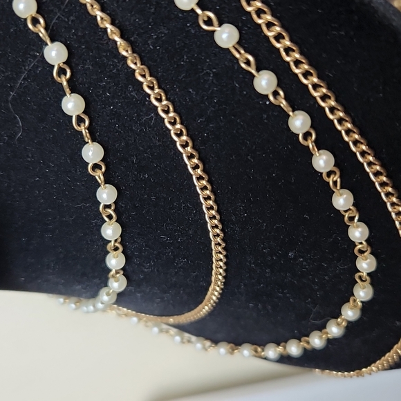 Gold and Faux Pearl Statement Necklace - Picture 4 of 4